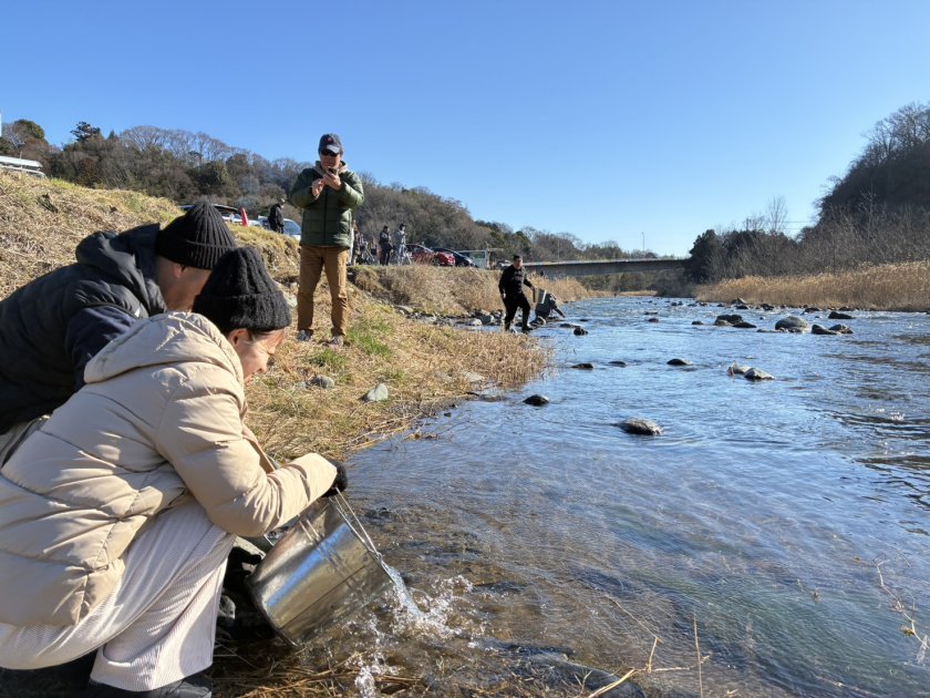 渓流魚　放流